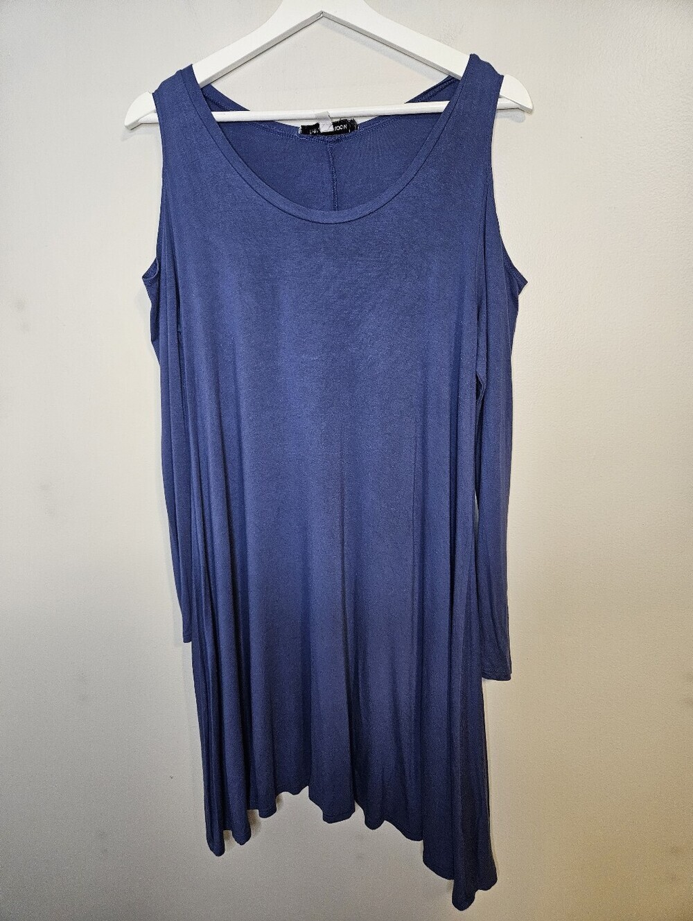 The Vanity Room Solid Blue Peekaboo Cold Shoulder Dress Mini Long Sleeve Casual